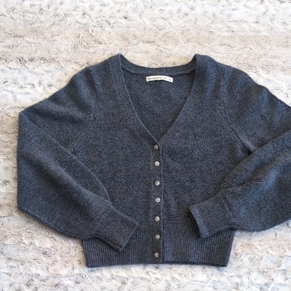 Abercrombie Puff Sleeve Pointelle Cropped Cardigan - Picture 2 of 4